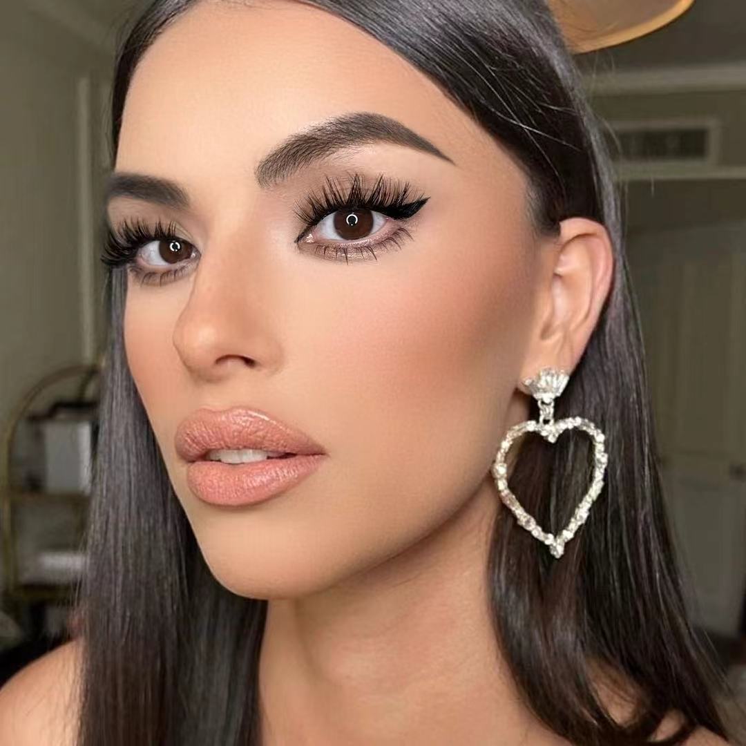 Serpent Muse Cluster Lashes